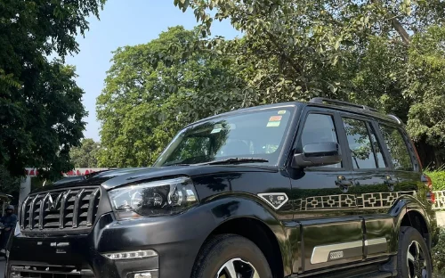 Mahindra Scorpio S11 for self-drive rent in Chandigarh